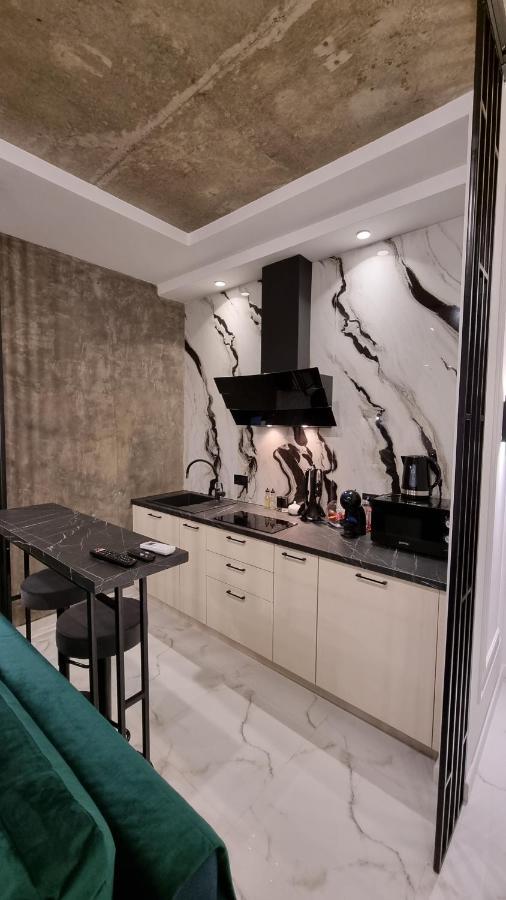Неймовірний Пентхаус "Сьоме Небо" Oujhorod Extérieur photo