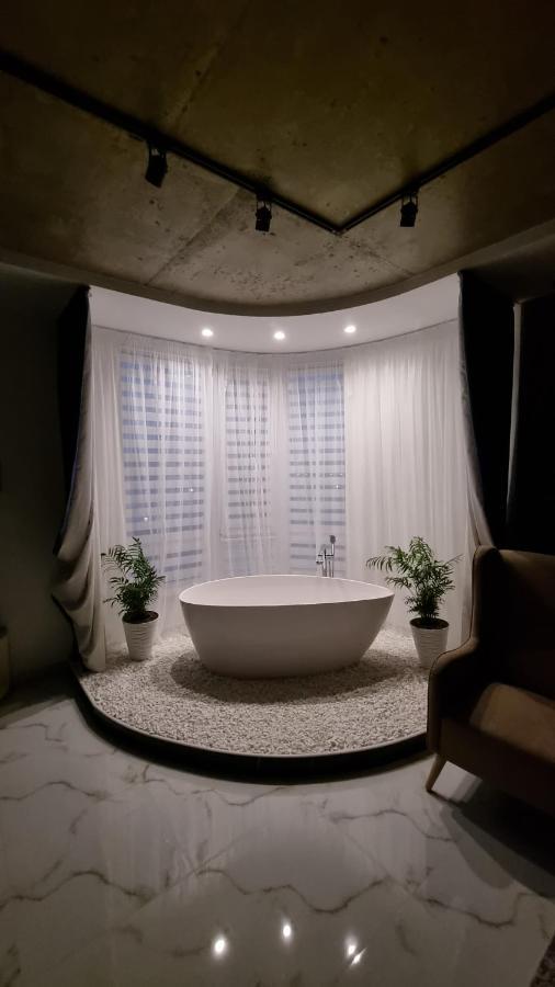 Неймовірний Пентхаус "Сьоме Небо" Oujhorod Extérieur photo